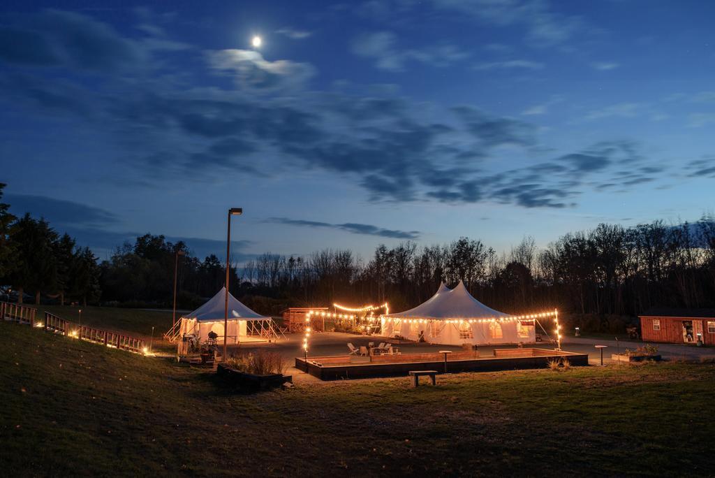 Firelight Camps Hotel Ithaca Exterior photo